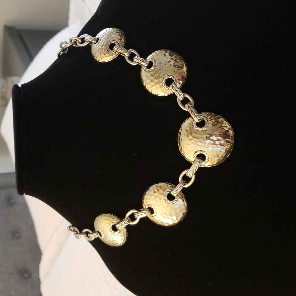 Goldtone and silvertone necklace
